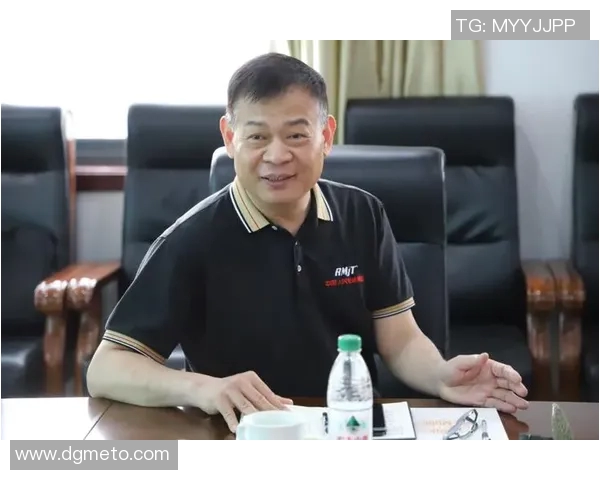 代怀博的成长历程与未来展望:从新星到行业领军者的蜕变之路 代怀博的成长历程与未来展望:从新星到行业领军者的蜕变之路